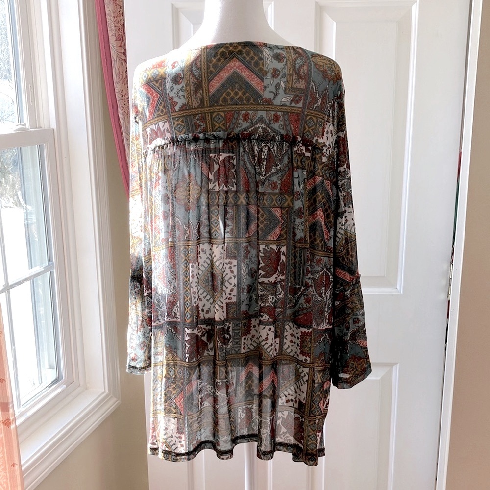 Bobbie Brooks Patchwork/Boho Peasant Top Multicol… - image 7